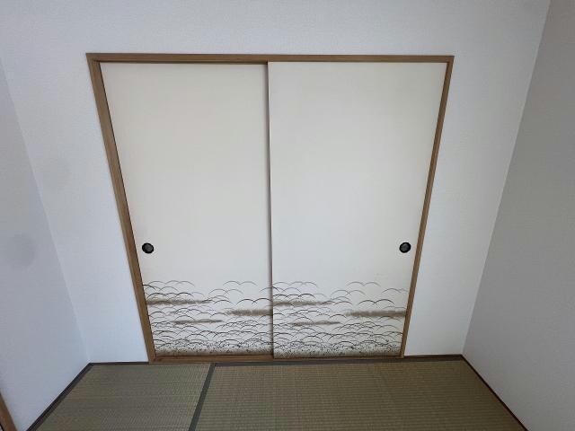  プラザ・クリプトメリア