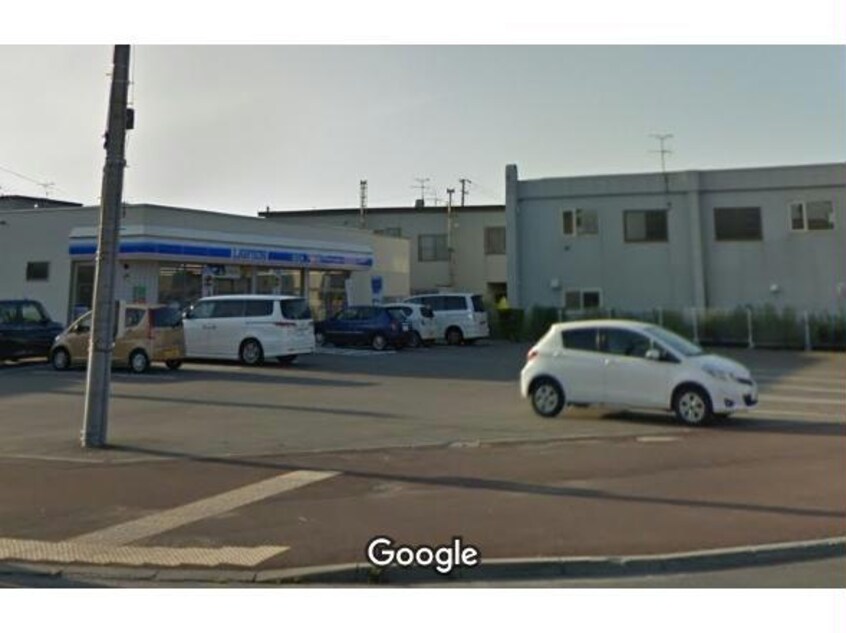 ローソン函館中島店(コンビニ)まで414m ル・シャルールレジェⅡ