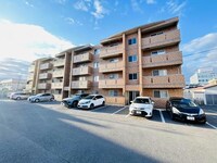 メゾンカメリア