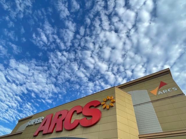 スーパーアークス大縄店(スーパー)まで415m ベルアビタシオンⅡ