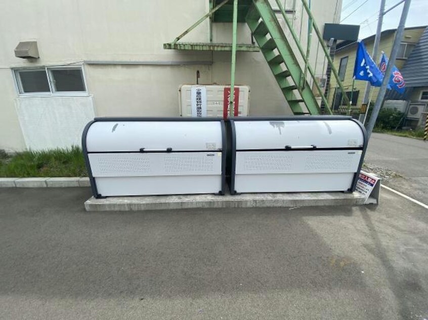  メゾン五稜郭１番館