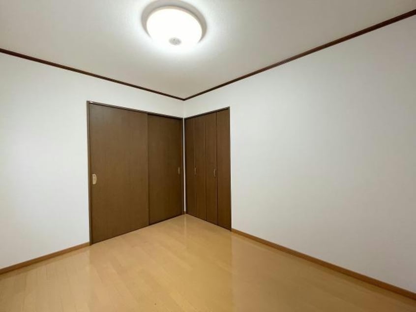  パークサイドＢ