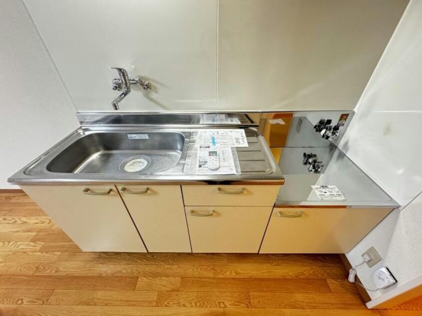  アールズコート美原Ⅱ