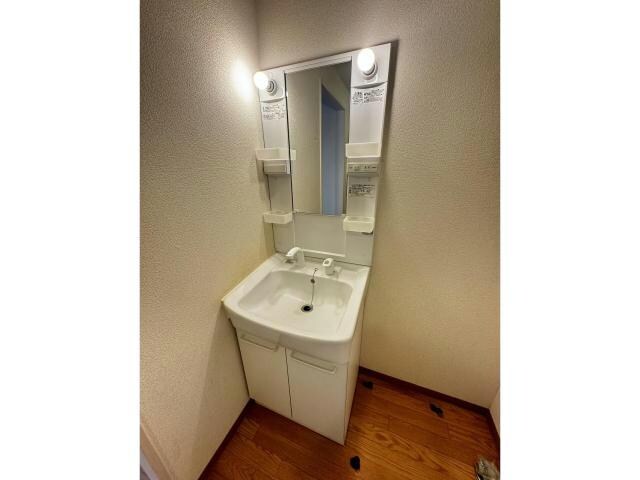  アールズコート美原Ⅱ