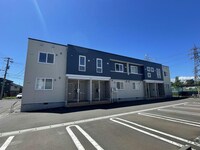 エルムプラシード6号館