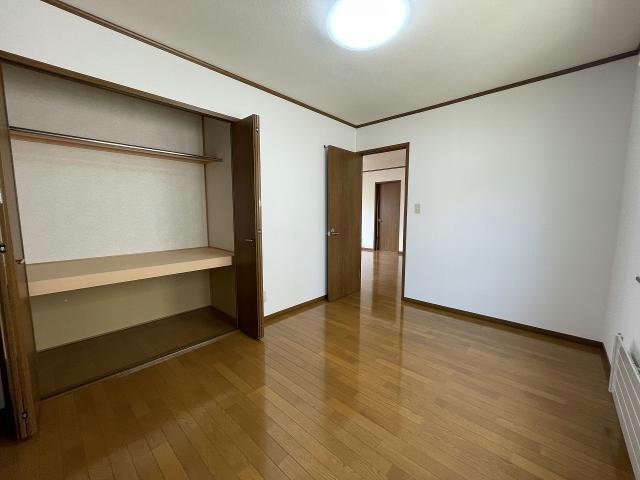  パオス湯川