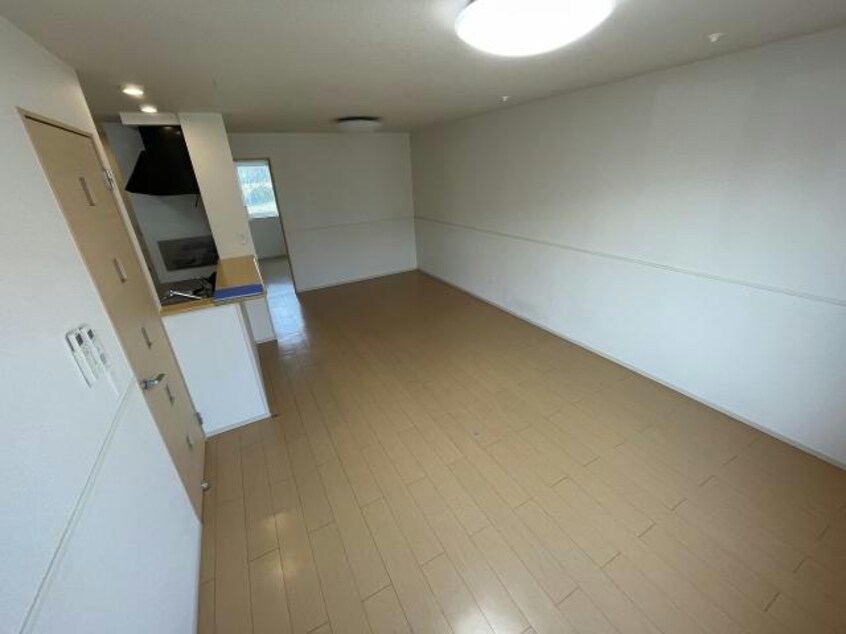  エルムプラシードA11号館