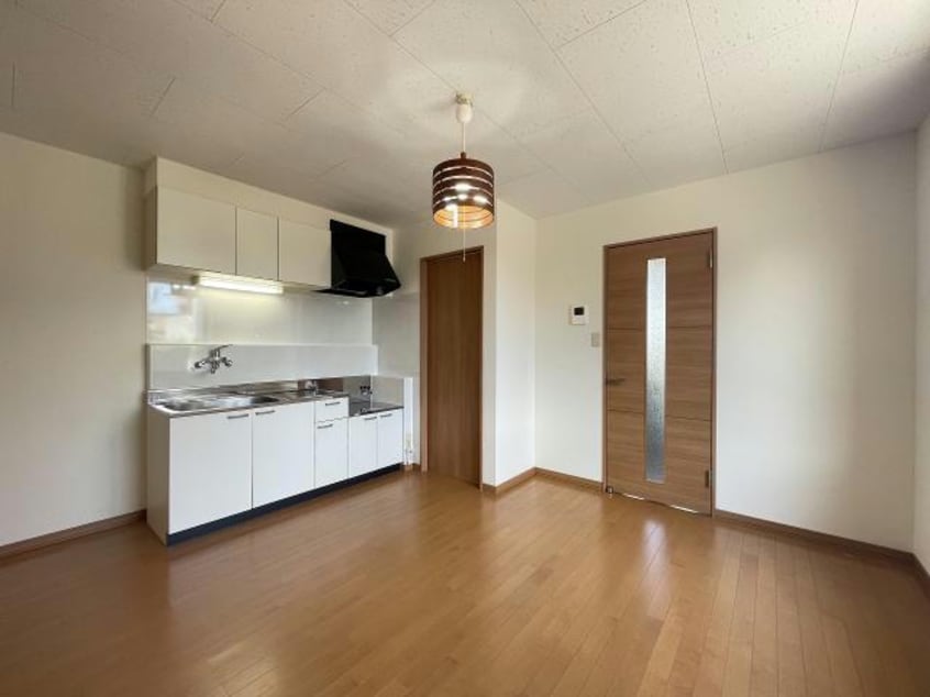  亀田港町1棟2戸貸家【H】