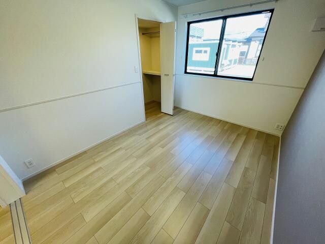  ヴィラ　グリーン