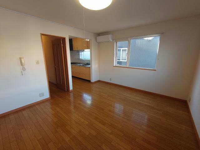  ハイツピレニー