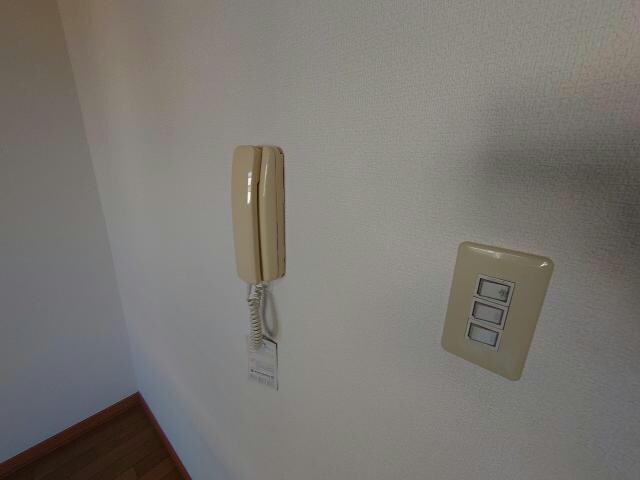  ハイツピレニー