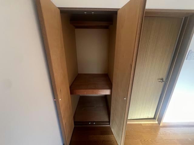  陣川町110番貸家