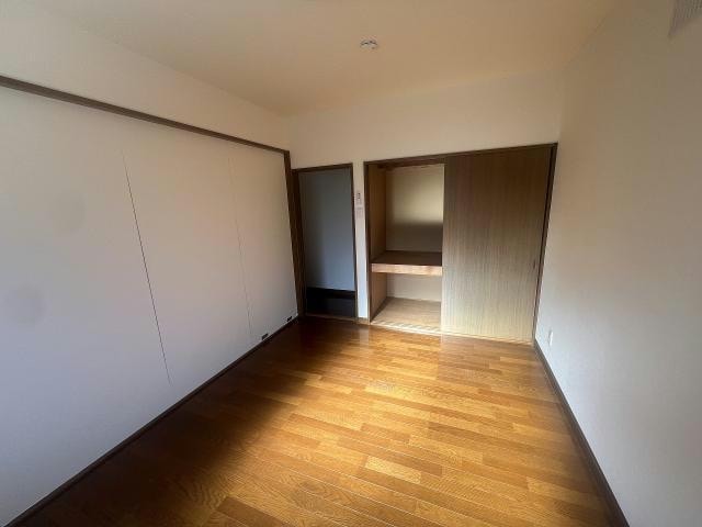  陣川町110番貸家