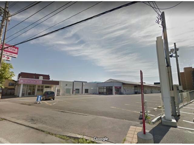 マックスバリュ万代店(スーパー)まで906m ヴァンベール亀田