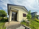 西旭岡2丁目貸家の外観