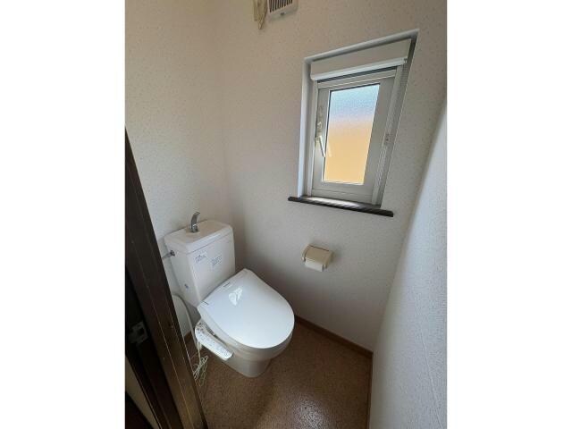  プリムローズ美原台A棟