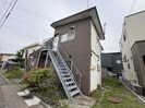 時任町31一棟三戸の外観