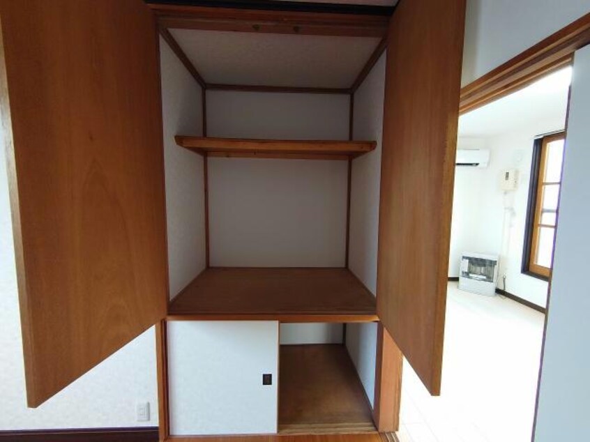  花園町23番戸建て