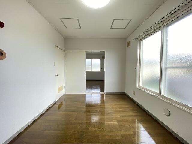  TADマンシオン