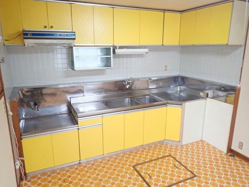  七飯町本町1丁目14番貸家