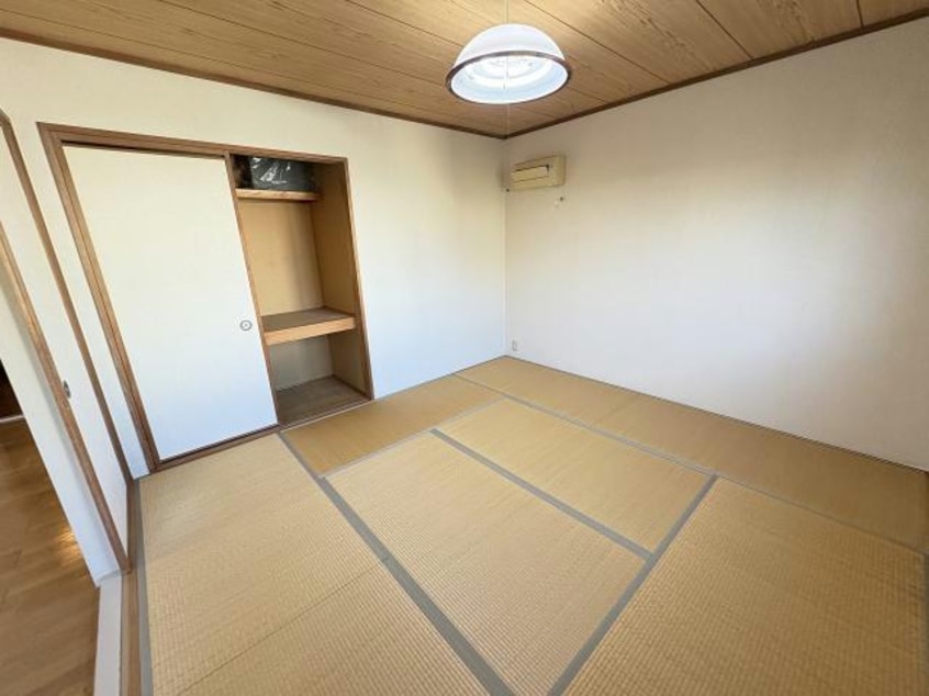  RESIDENTIAL OF CUBIC