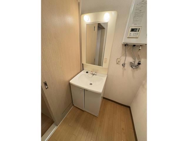  RESIDENTIAL OF CUBIC