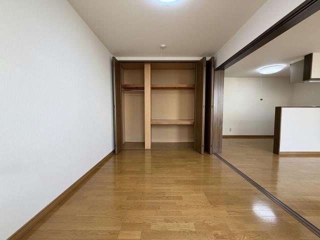  アーバンドムール