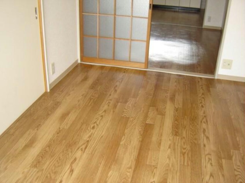  名古屋市営地下鉄東山線/中村公園駅 バス13分大治役場前下車:停歩13分 1階 築32年