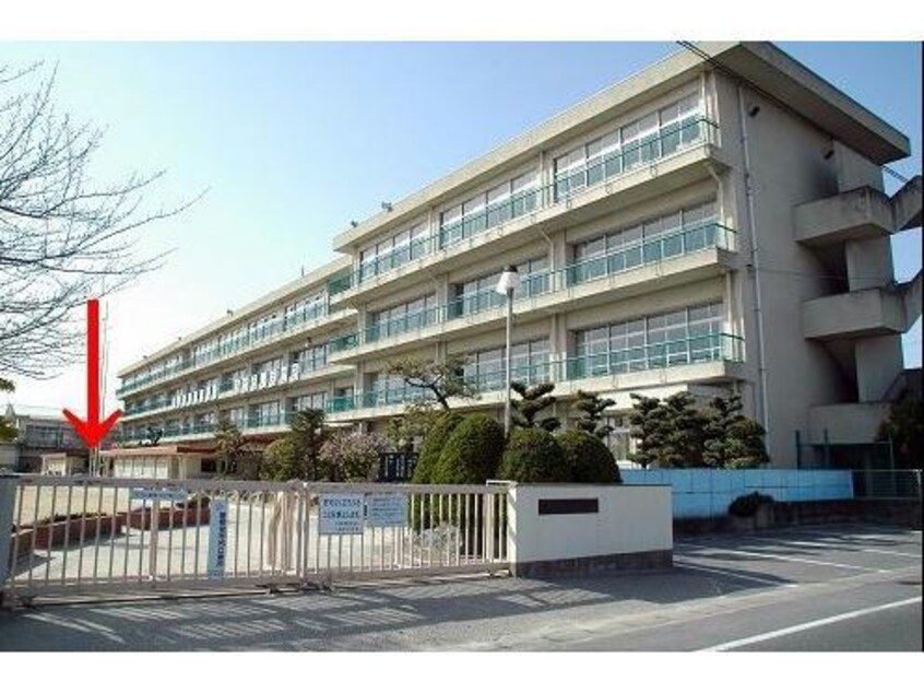 大治町立大治西小学校(小学校)まで229m 名鉄津島線･尾西線（須ケ口-弥富）/七宝駅 徒歩25分 1階 築22年