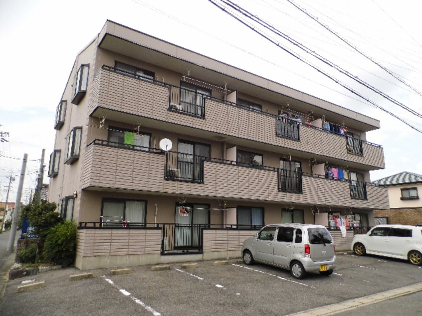  名古屋市営地下鉄東山線/岩塚駅 バス15分万場小橋下車:停歩6分 2階 築28年