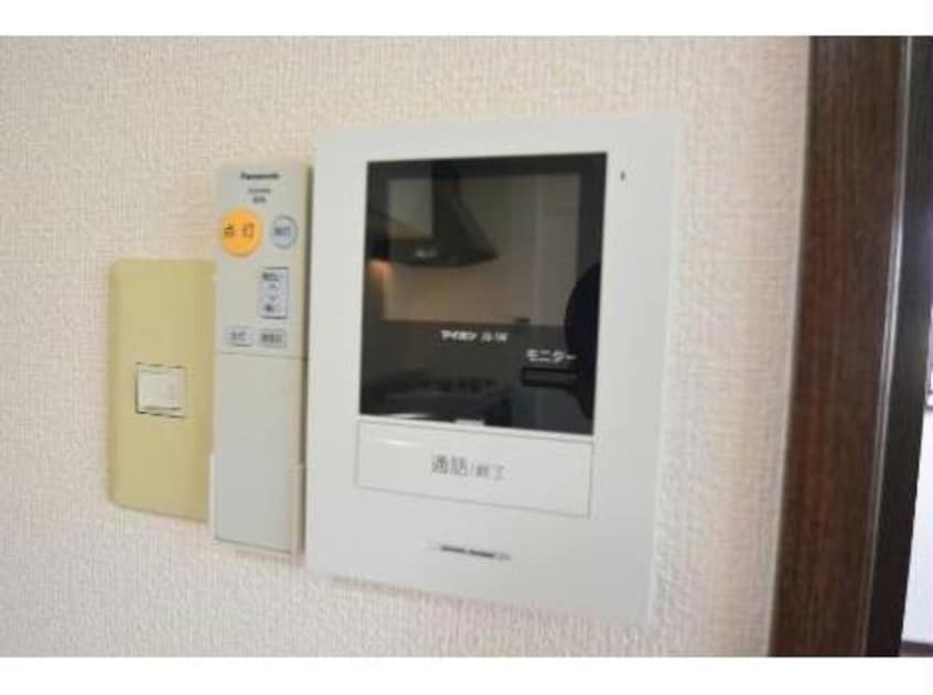  名古屋市営地下鉄東山線/岩塚駅 バス15分万場小橋下車:停歩6分 2階 築28年