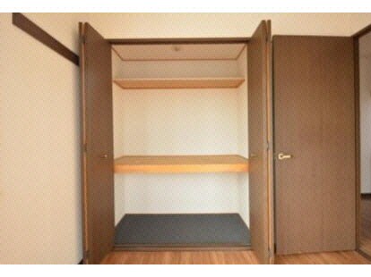  名古屋市営地下鉄東山線/岩塚駅 バス15分万場小橋下車:停歩6分 3階 築28年