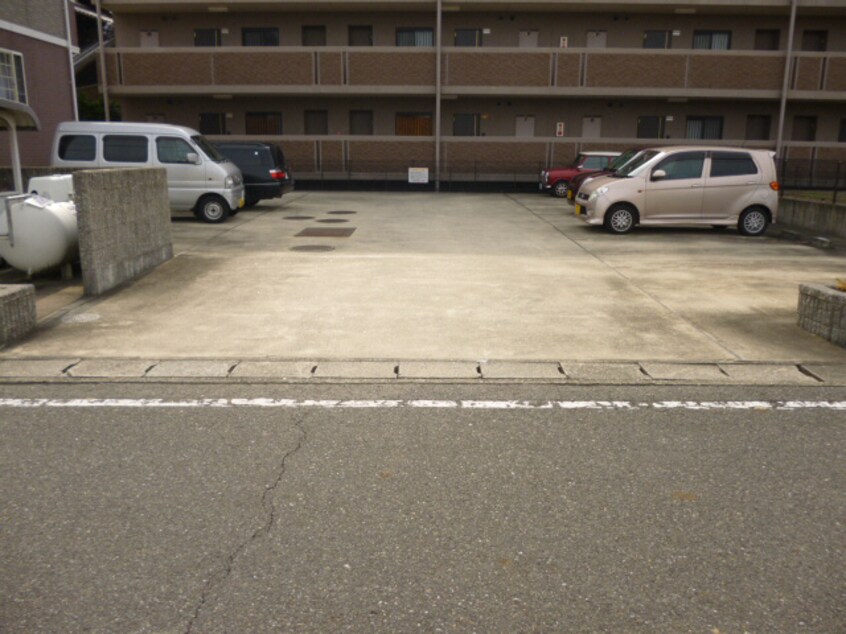  名鉄名古屋本線/新清洲駅 徒歩17分 2階 築25年