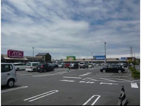 エディオンイオンタウン弥富店(電気量販店/ホームセンター)まで2074m 近鉄名古屋線/近鉄弥富駅 徒歩10分 1階 築15年