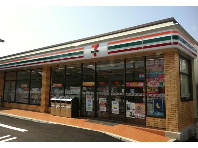 セブンイレブンあま木田店(コンビニ)まで400m 名鉄津島線･尾西線（須ケ口-弥富）/木田駅 徒歩15分 2階 築12年