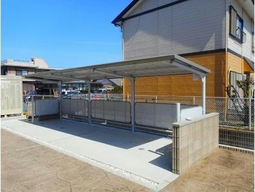  近鉄名古屋線/近鉄弥富駅 徒歩12分 2階 築5年