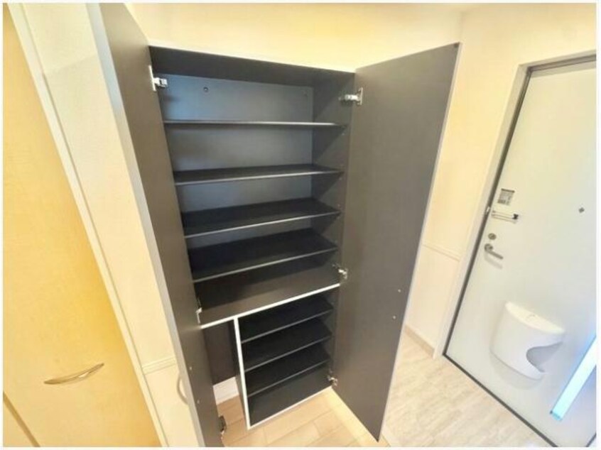  名鉄津島線･尾西線（須ケ口-弥富）/須ケ口駅 徒歩28分 1階 築4年