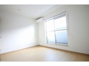  関西本線（東海）/弥富駅 徒歩6分 1-2階 築3年