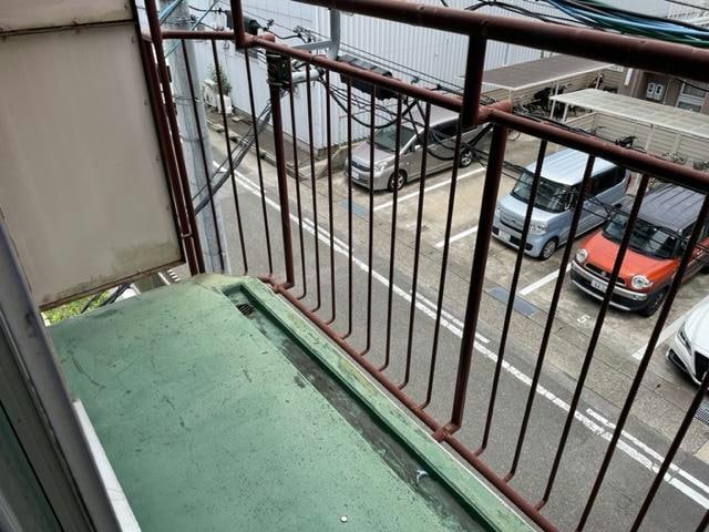  名古屋市営地下鉄鶴舞線/塩釜口駅 徒歩8分 2階 築41年