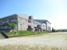 私立郡山ザベリオ学園中学校(中学校/中等教育学校)まで1434m 東北新幹線（東北地方）/郡山駅 バス25分堤下車:停歩3分 3階 築39年