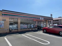 セブンイレブン郡山島中央公園前店