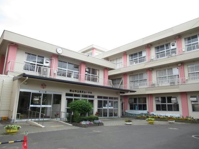 郡山市立桃見台小学校(小学校)まで600m 東北新幹線（東北地方）/郡山駅 バス15分西ノ内１丁目下車:停歩5分 5階 築35年