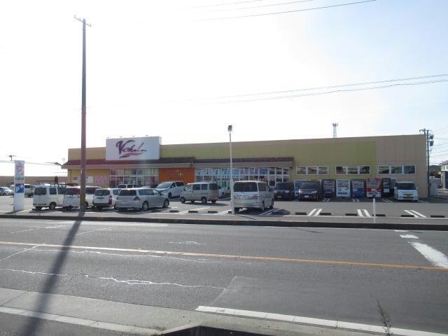 ブイチェーン喜久田東原店(スーパー)まで740m 磐越西線<森と水とロマンの鉄道>/郡山富田駅 徒歩25分 1階 築43年