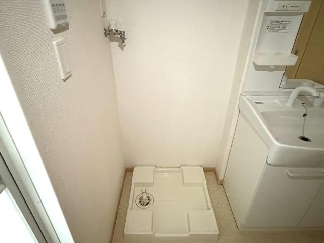  東北本線/郡山駅 バス20分中央工業団地南口下車:停歩5分 2階 築14年