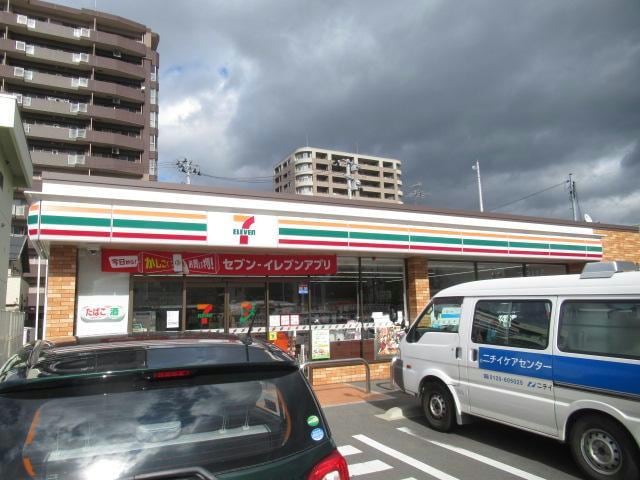 セブンイレブン虎丸店(コンビニ)まで513m 東北本線/郡山駅 徒歩21分 2階 築45年