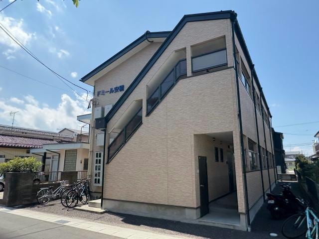  ドミール安積
