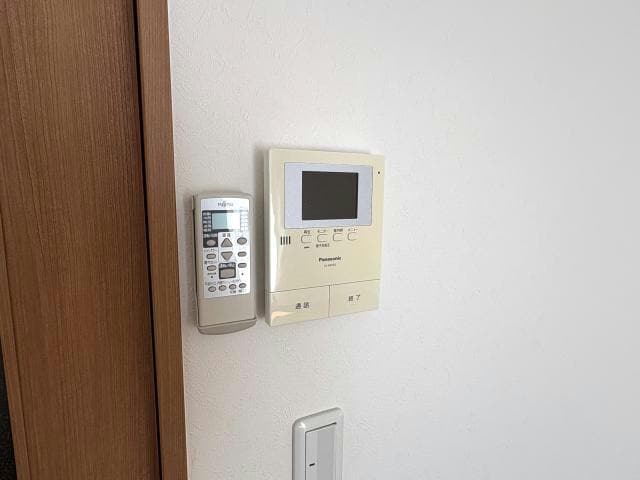  ドミール安積
