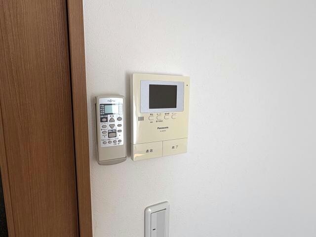  ドミール安積