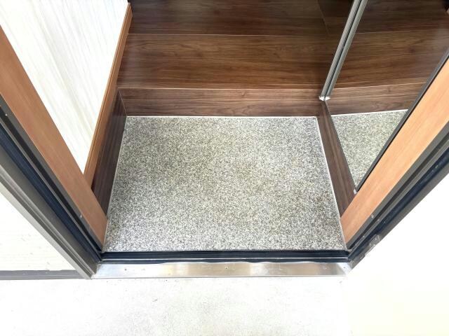  ドミール安積