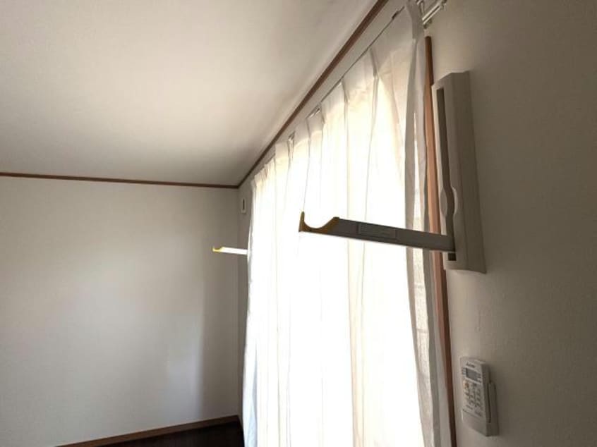 室内物干し機 ドミール安積